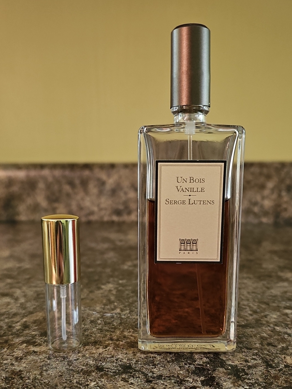 5 ML Sample UN BOIS VANILLE by Serge Lutens Perfume EDP VIntage Original